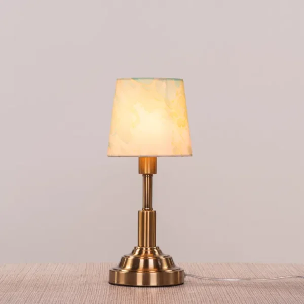 Sparring (Gold,Off-White) Table Lamp - Image 4